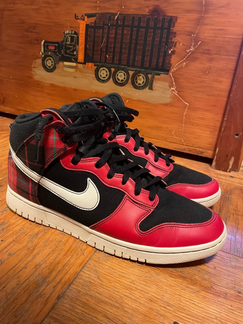 Nike dunks tartan plaid men’s high tops